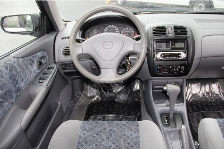 mazda 323s.jpg