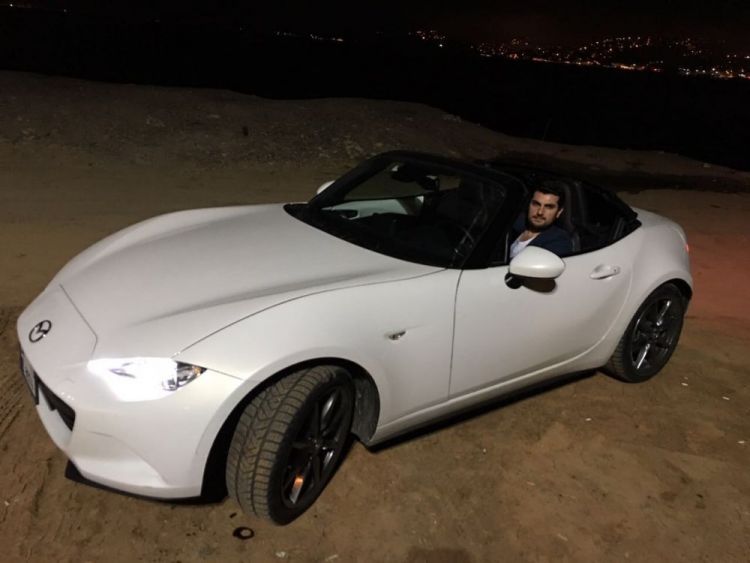 2.0 Mazda MX-5 ve Ali