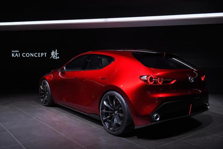Mazda_at_2017_Tokyo_Motor_Show_8.jpg
