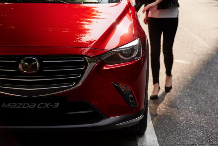 2018-Mazda_CX-3_New-York-Auto-Show-2018_Exterior_1.jpg